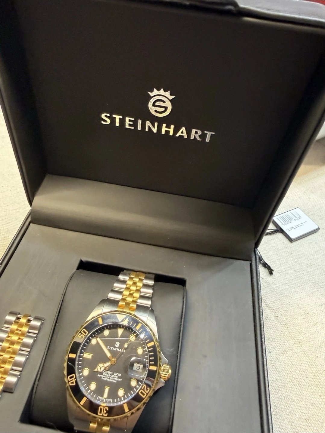 Steinhart Ocean 39 2 Tone Gold/Silver Automatic 300m Professional - 103-1086 - Image 4