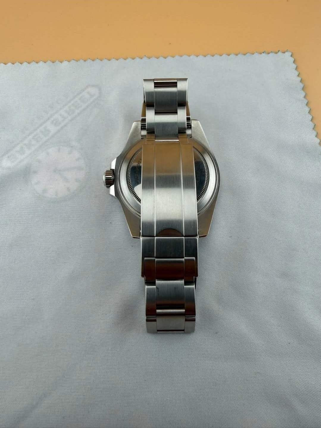 Ginault Expeditioner Mysterious Black Diver Watch - Image 5