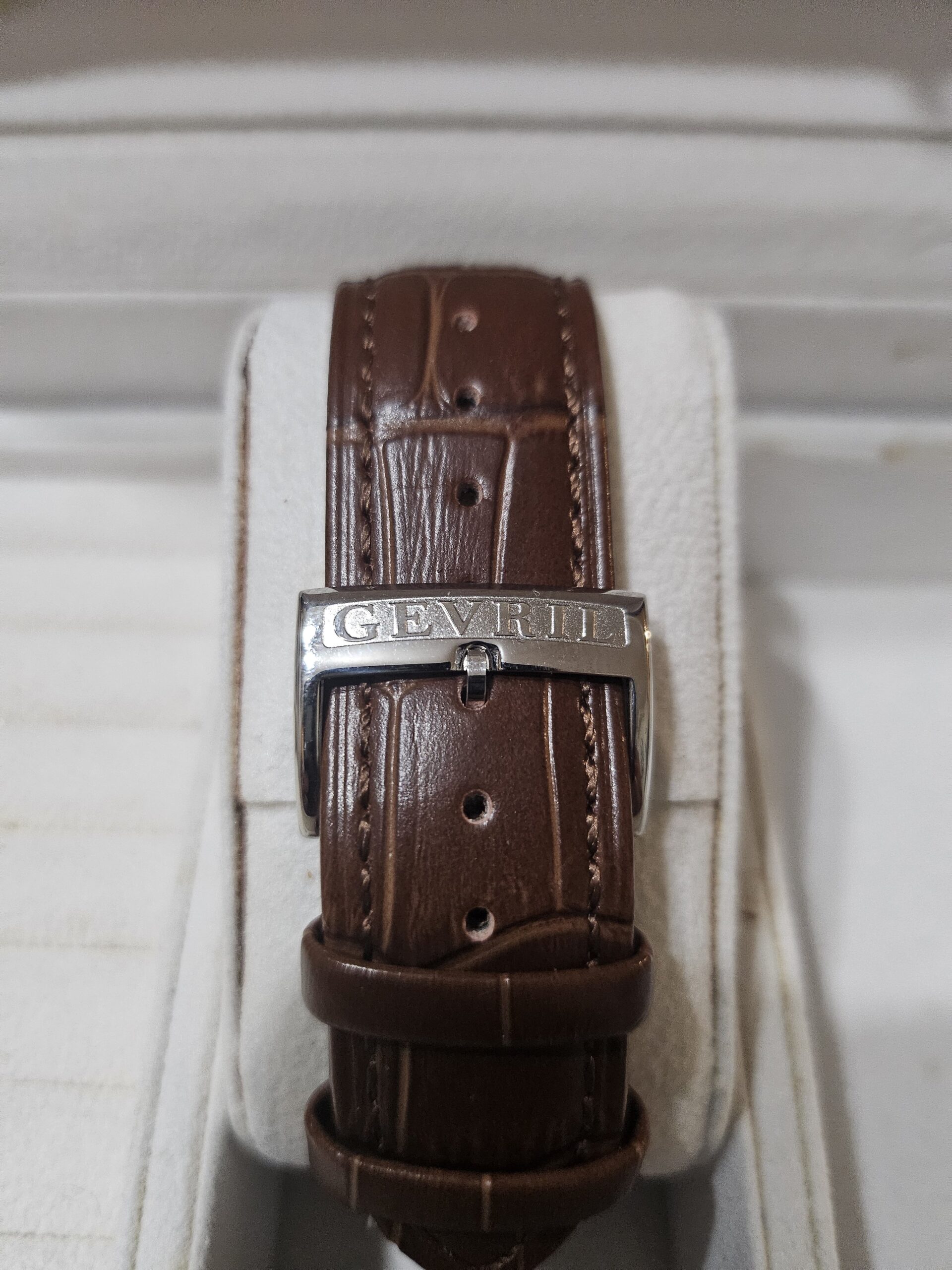 Gevril Men's watch Avenue of Americas REF: 15000-7 - Image 6