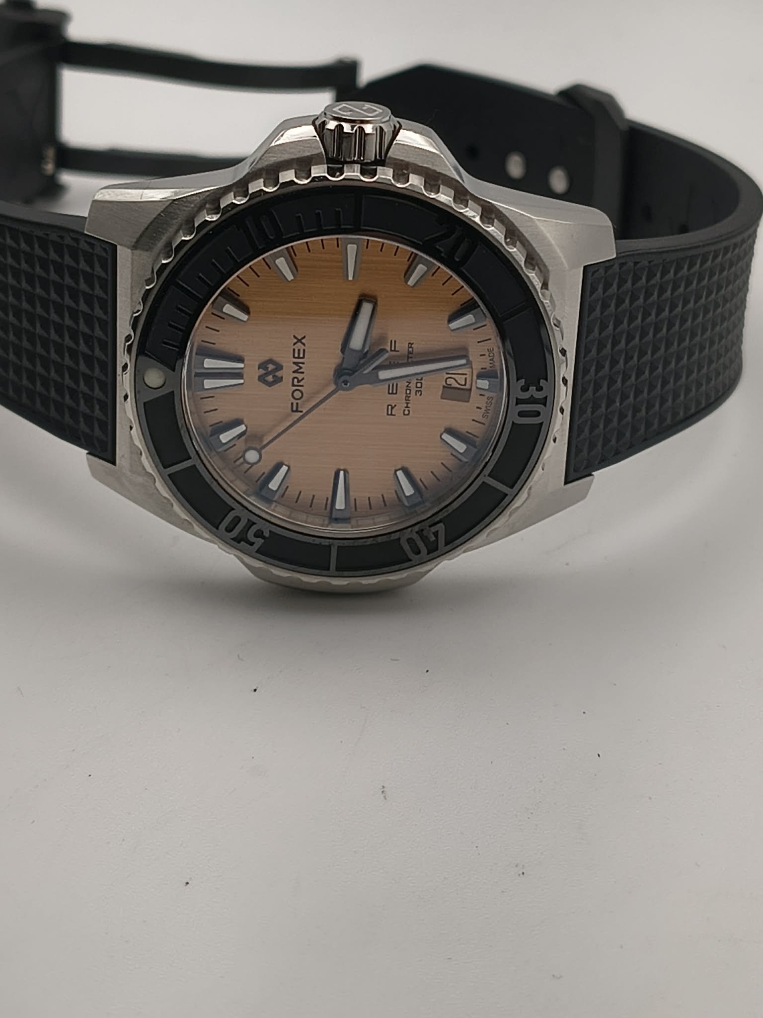 Formex Reef Automatic Chronometer COSC 300M Radiant Bronze - Image 10