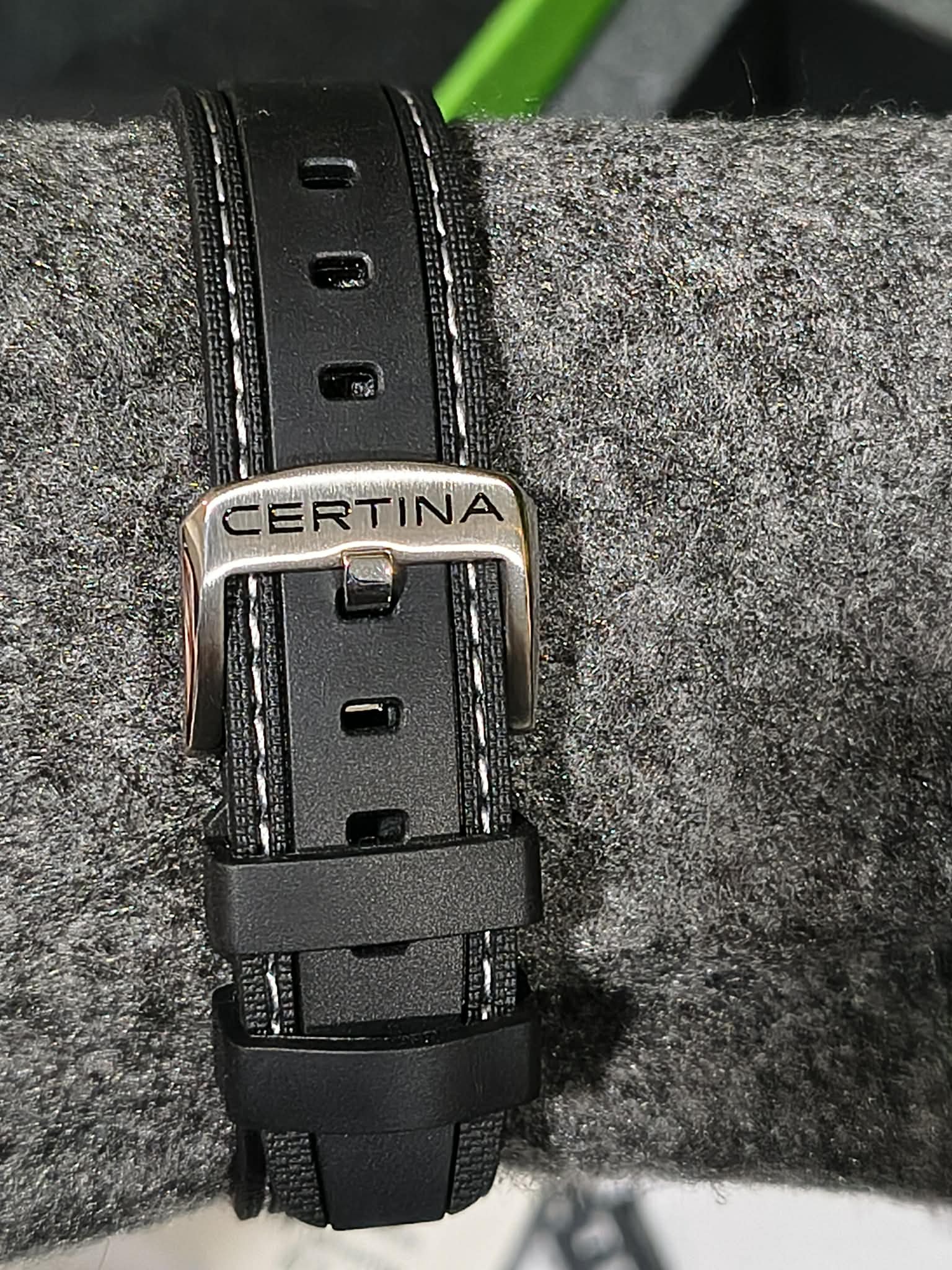 Certina DS Action 40mm Quartz Black (Ref. C048.410.17.051.00) - Image 6