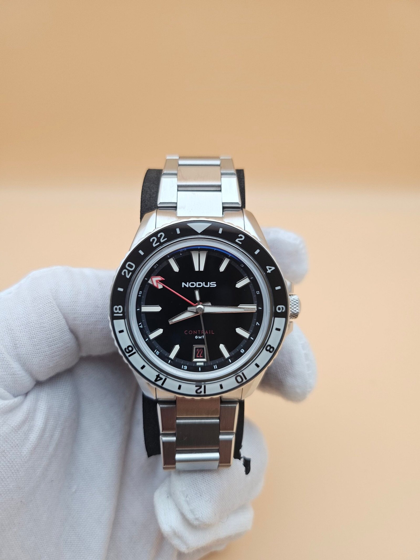 Nodus Contrail GMT Terra Lux Automatic - Image 3