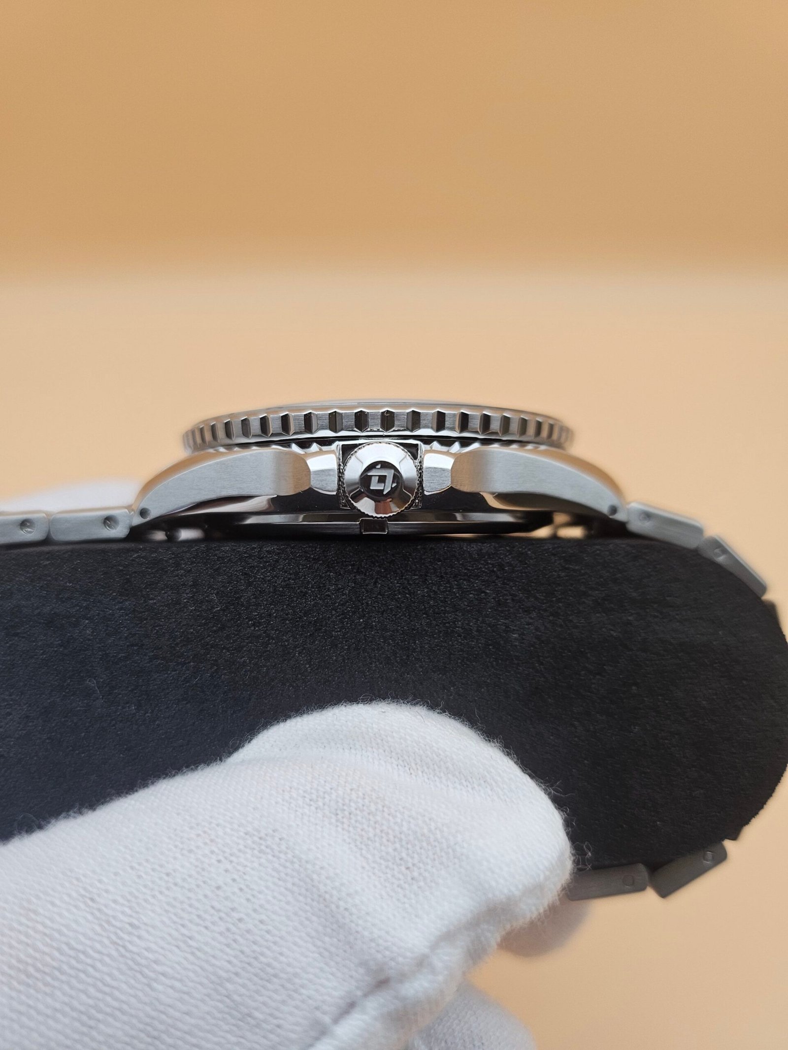 Nodus Contrail GMT Terra Lux Automatic - Image 8