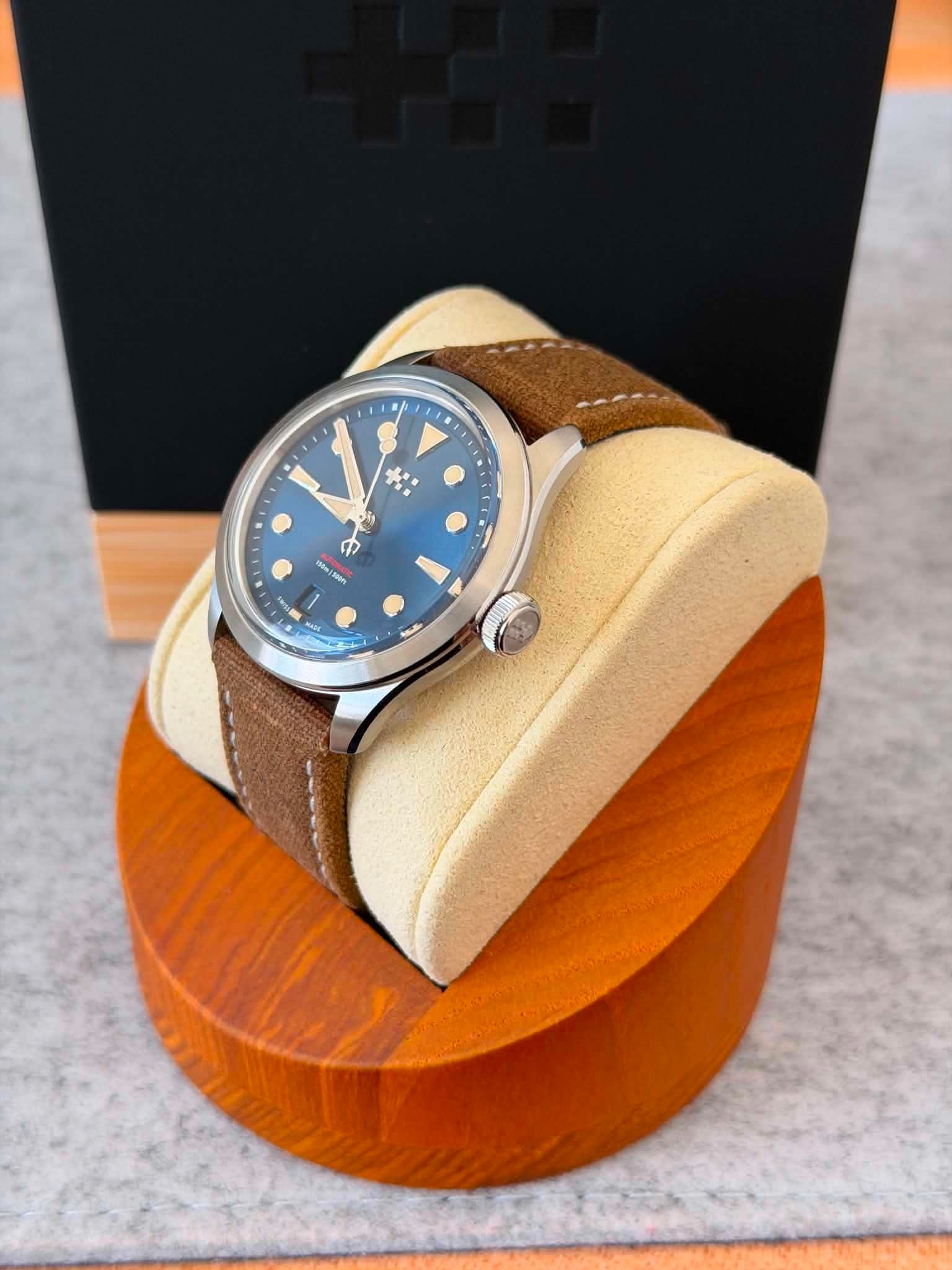 Christopher Ward C65 Dune Automatic 38mm Marine Blue (Ref. C65-38ADA3-S00B0-VC) - Image 6