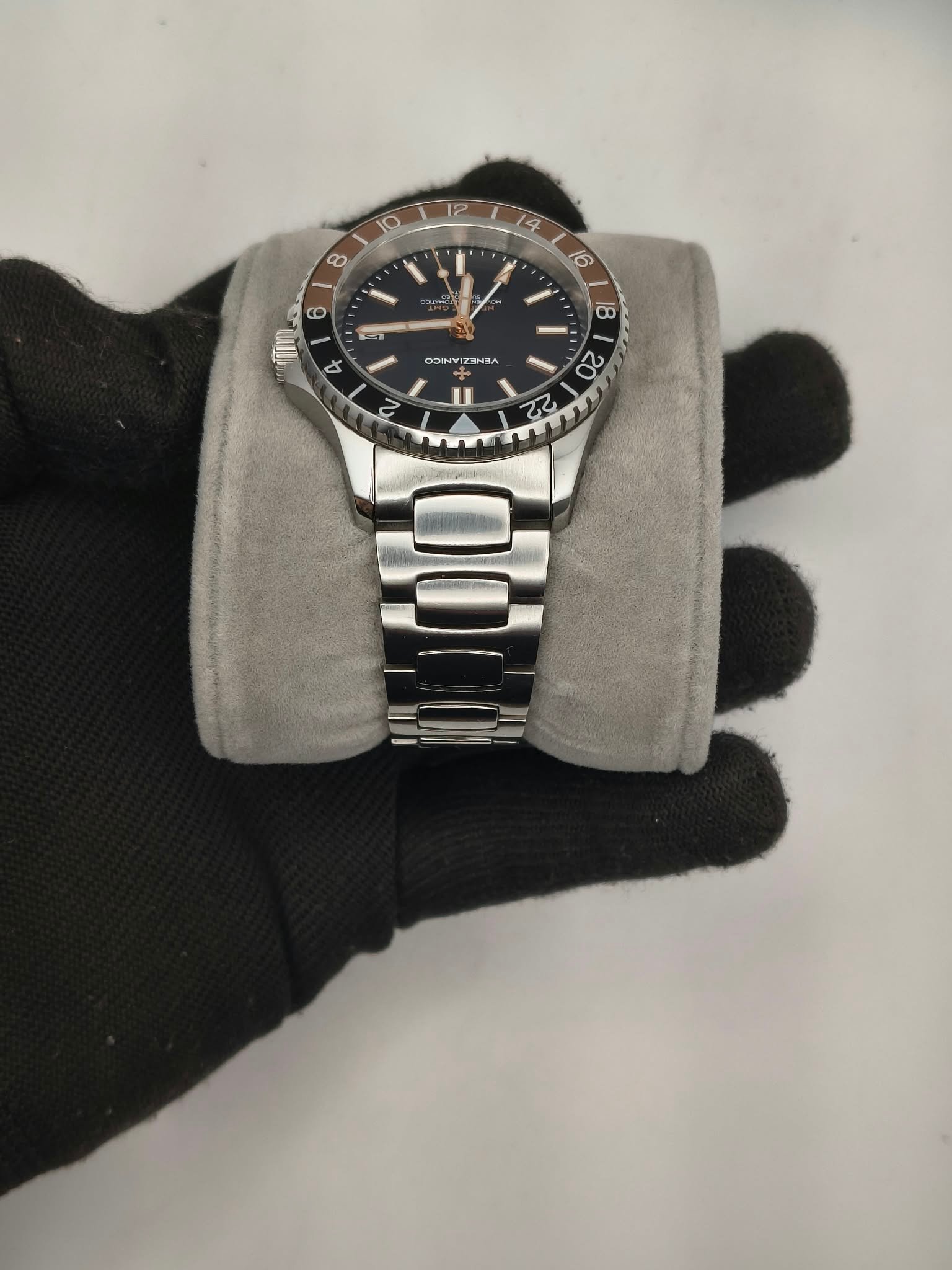 Venezianico Nereide GMT 39mm (Ref. 3521504C) - Image 12