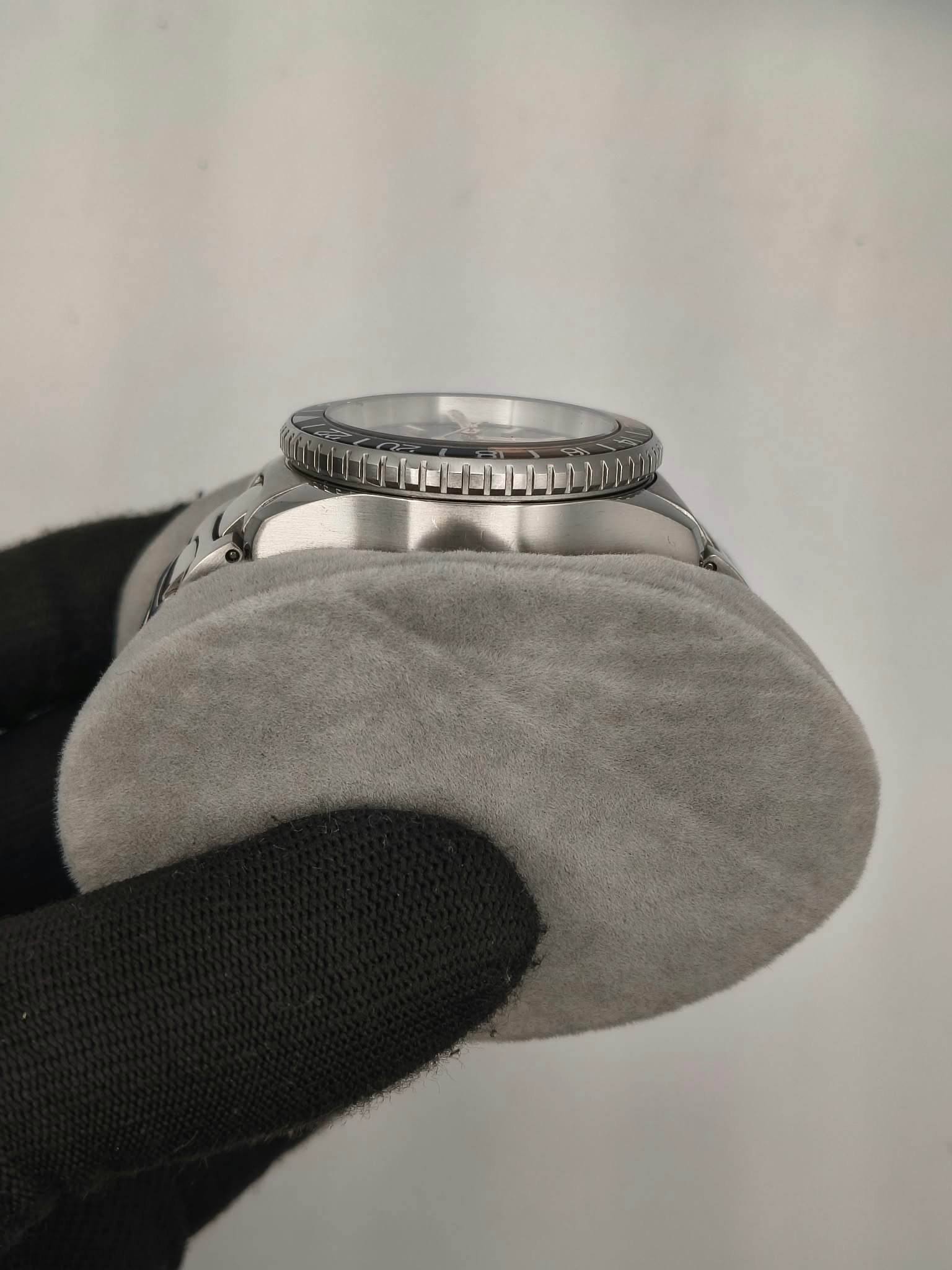 Venezianico Nereide GMT 39mm (Ref. 3521504C) - Image 9
