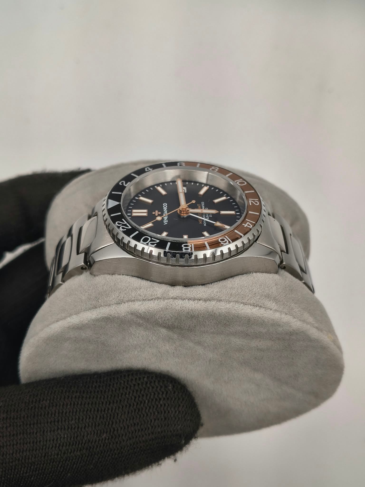 Venezianico Nereide GMT 39mm (Ref. 3521504C) - Image 8